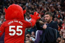 世界杯买球网站 -不(bù)敌曼(màn)联後(hòu)，安(ān)德(dé)鲁斯才发现不(bù)对劲，难怪卡里克一直按(àn)兵不(bù)動(dòng)