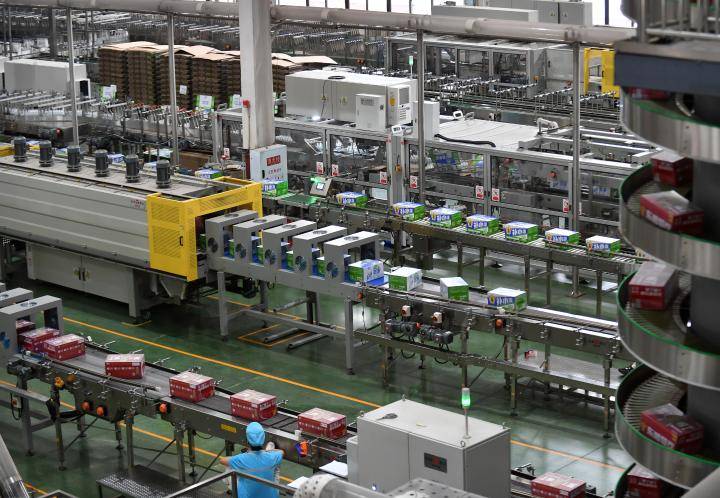 “农夫”们才入局，补水啦已经签下姆巴佩